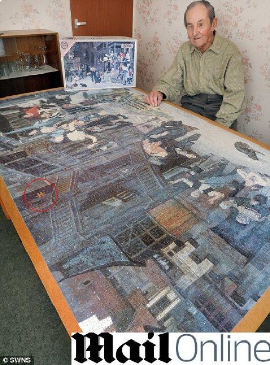 7 ani s-a chinuit sa termine un puzzle! Acum a aflat ca ii 
lipseste o piesa