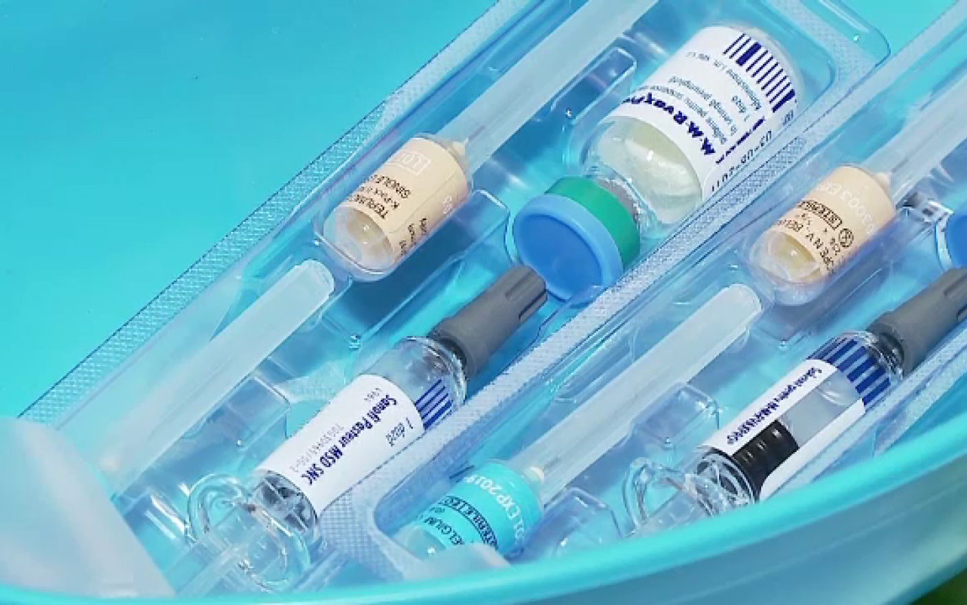 Vaccinurile Pentru Imunizarea Bebelusilor Lipsesc Din Spitale De Trei