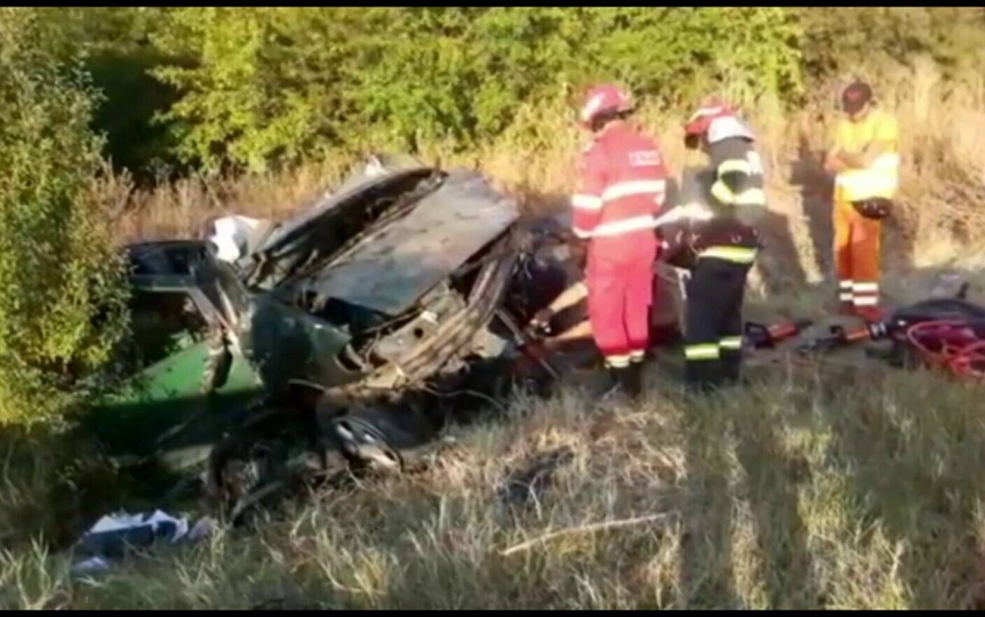 Accident grav pe DN 6 O persoană a murit iar alte două au ajuns la