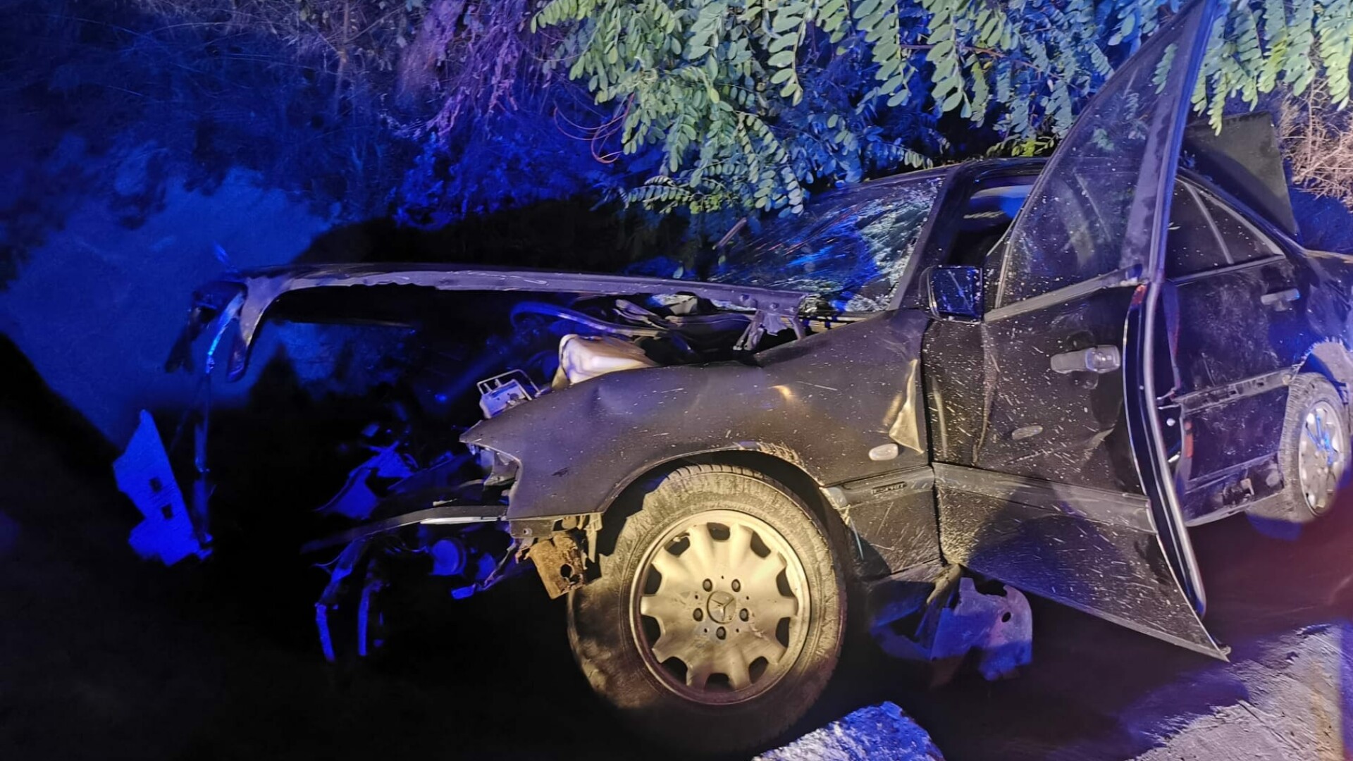 Un Copil De Un An I Doi Adul I Au Murit Ntr Un Grav Accident N