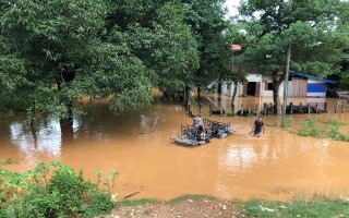   Laos inundation 