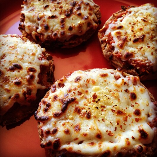 Pizza-chiflă englezească Pizza-chiflă englezească
