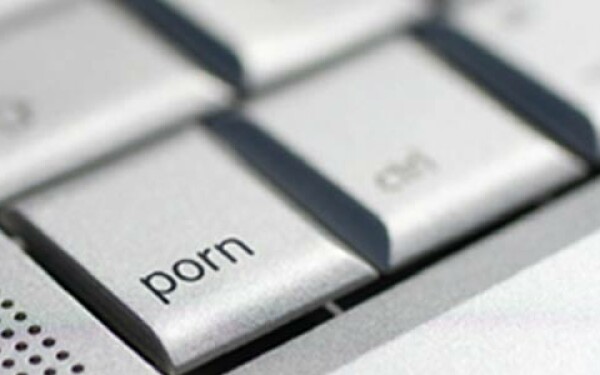 Porno la serviciu