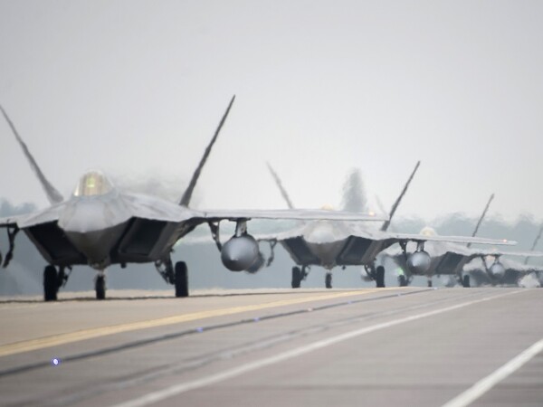 avioane americane F-22 avioane americane F-22