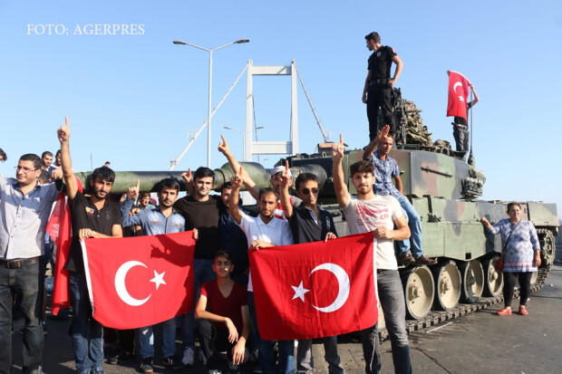cetateni pro-erdogan in Turcia