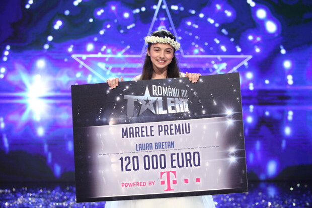 Laura Bretan 61810025