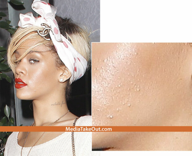 Miercuri seara, Rihanna a fost surprinsa in timp ce pleca la primele