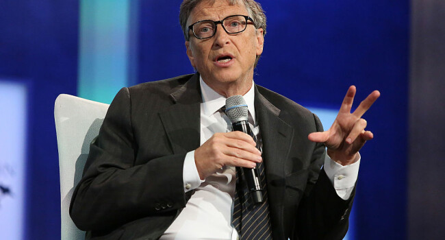 A fost publicat topul celor mai bogati oameni din lume in 2017: Bill Gates a preluat din nou conducerea, Trump a cazut 220 de locuri