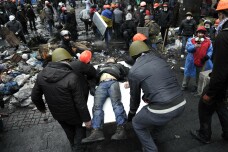 Imagini din timpul protestelor din Kiev, din 20 februarie 2014 - 2