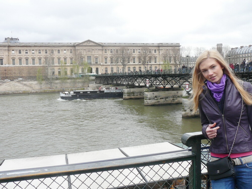 Turism de vis pentru Madalina Draghici: cura de ingrasare la Paris - Imaginea 4