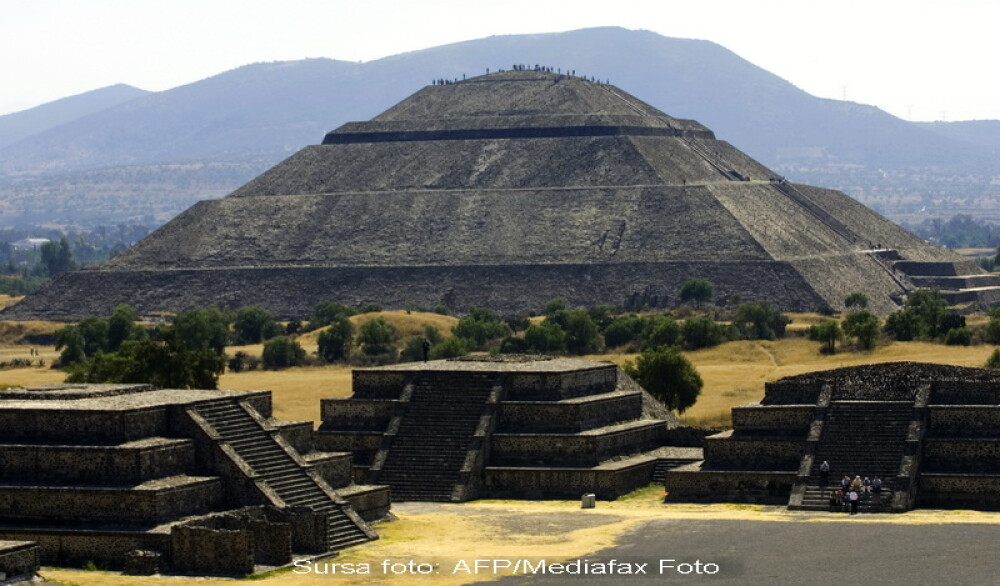 Tunel secret, de 2.000 de ani, descoperit langa Piramida Soarelui din Mexic - Imaginea 1