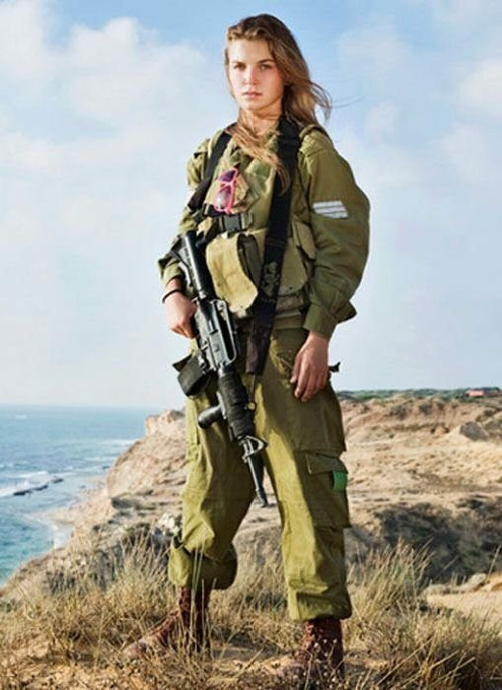 Tara in care toate femeile intre 18 si 20 de ani sunt in armata. GALERIE FOTO de la Marea Moarta - Imaginea 32