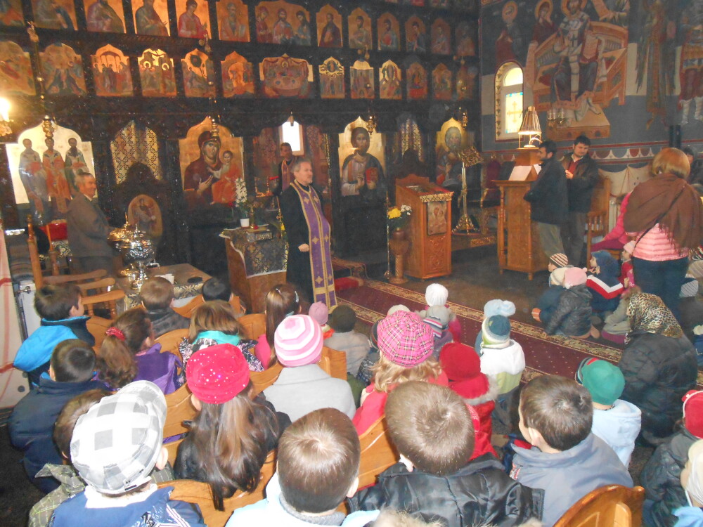 Prescolarii din Alba Iulia se pregatesc pentru sarbatorile pascale - Imaginea 3