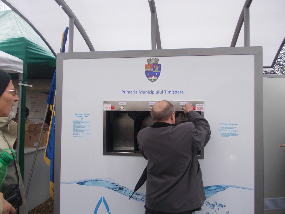 A fost amplasat primul automat public de apa, in Timisoara.Unde poti bea apa carbogazificata gratuit - Imaginea 6
