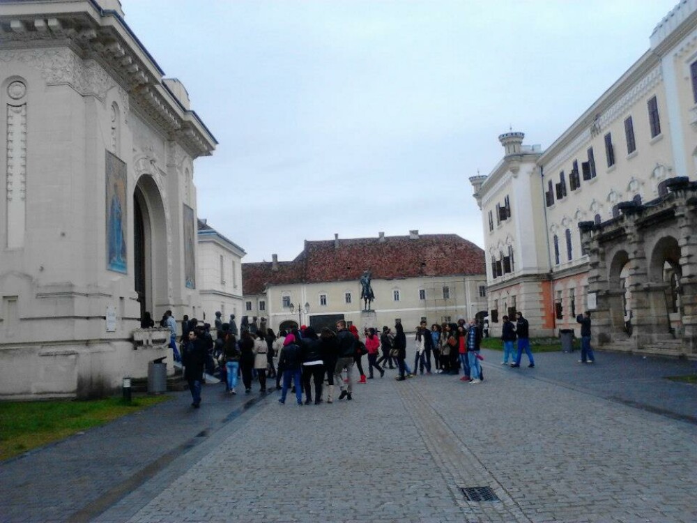 Peste 11.000 de elevi au vizitat Muzeul National al Unirii din Alba Iulia in saptamana Scoala Altfel - Imaginea 2