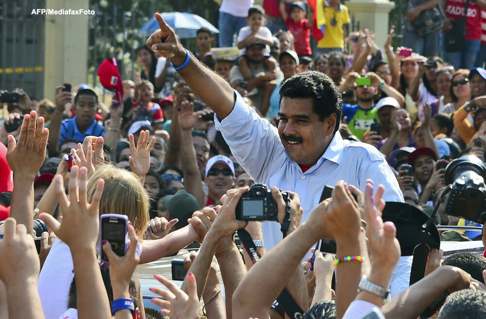 Nicolas Maduro a castigat prezidentialele din Venezuela. Fost sofer de autobuz, favoritul lui Chavez - Imaginea 2