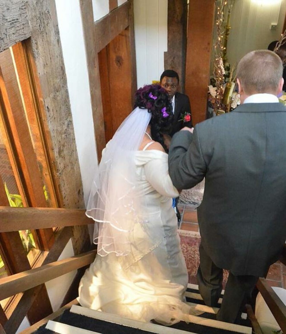 Cand au vazut pozele de la nunta, au dat in judecata fotograful. 