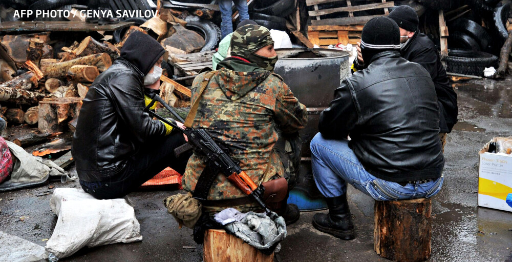 Criza din Ucraina. Presedintele Turcinov a semnat un decret care permite interventia armata in zonele cu revolte proruse - Imaginea 6