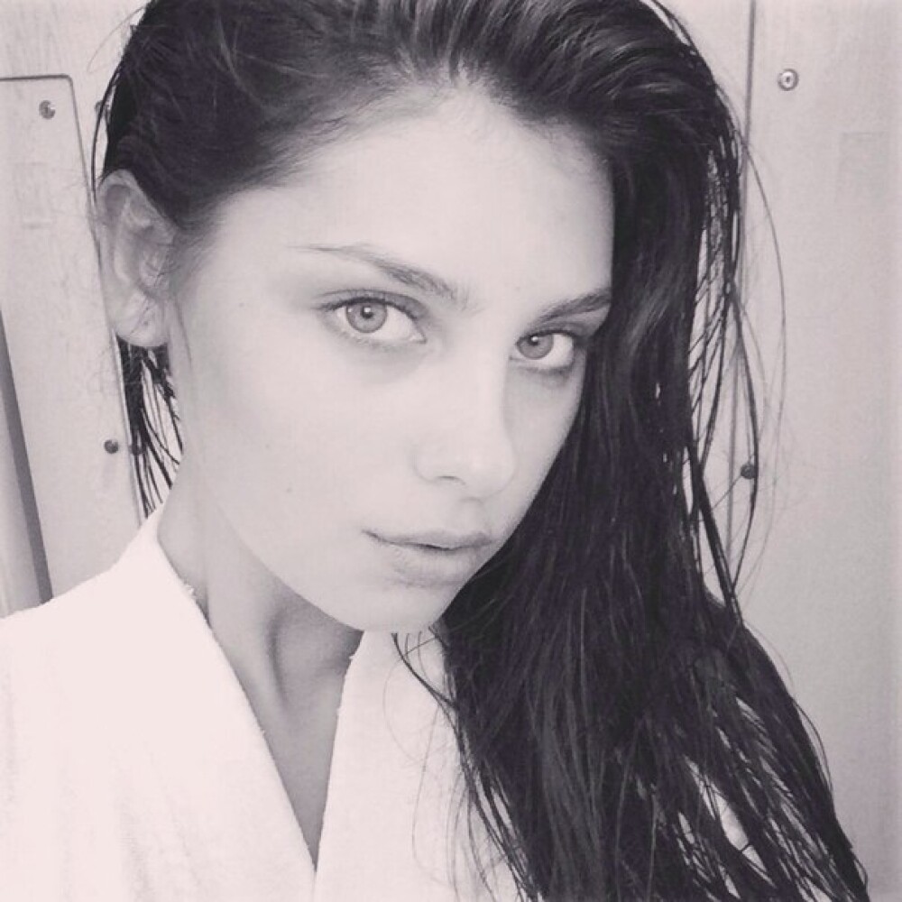 Alexandra Caruntu este Miss Republica Moldova 2014. Cum arata tanara de 17 ani fara machiaj - Imaginea 4