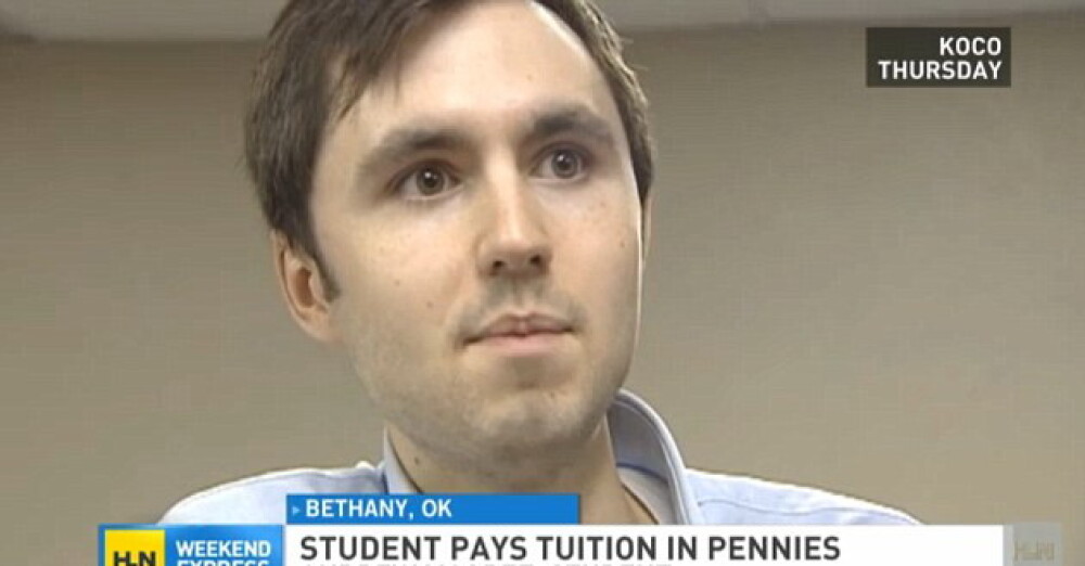 Un student din Statele Unite si-a platit taxa de facultate cu monede. Cat cantareau cele patru cutii - Imaginea 1