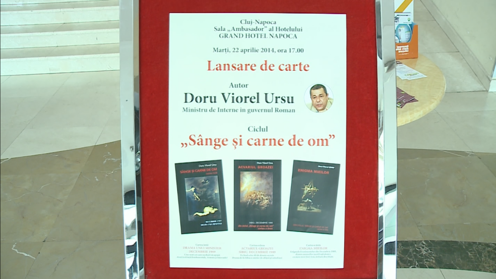 Doru Viorel Ursu si-a lansat la Cluj trilogia „Sange si carne de om” - Imaginea 2