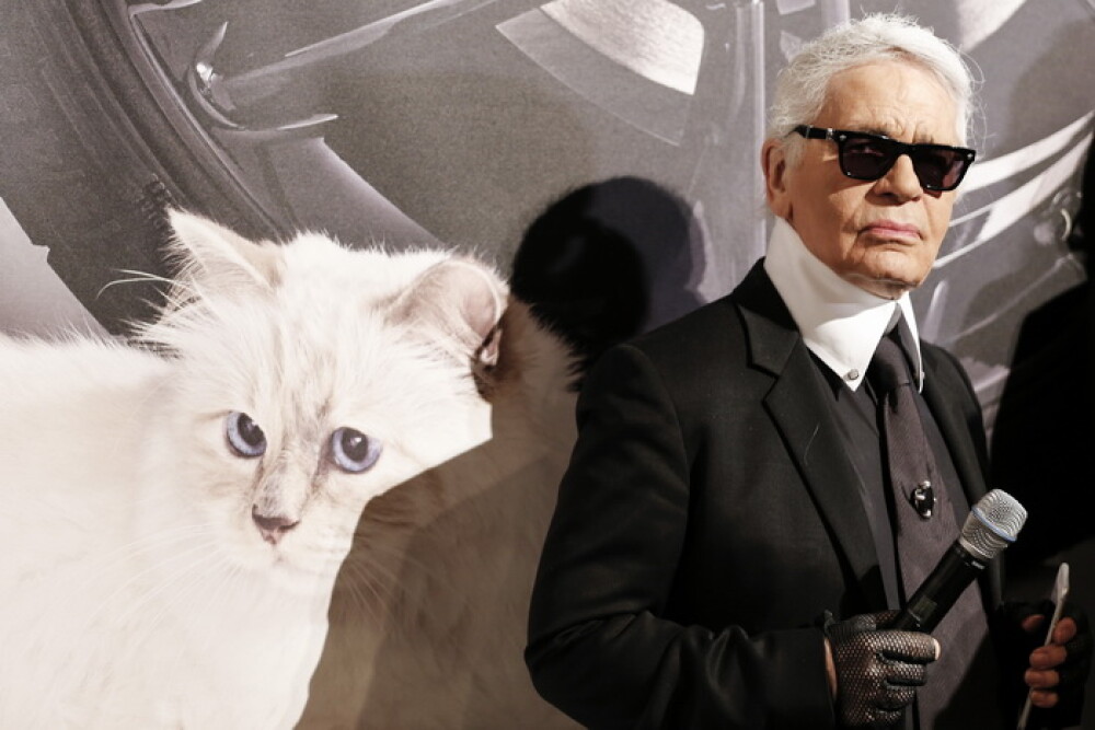 Imagini de colecție cu Karl Lagerfeld. Renumitul creator de modă ar fi împlinit 90 de ani | GALERIE FOTO - Imaginea 31