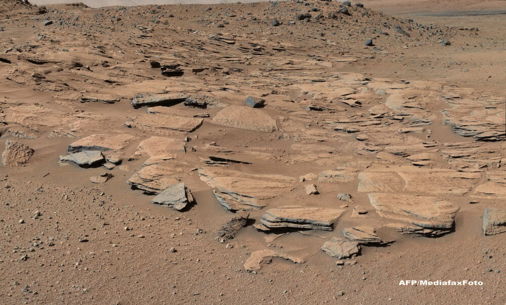 Robotul Curiosity a descoperit ca apa poate exista pe Marte in forma lichida. Ce inseamna acest lucru - Imaginea 2