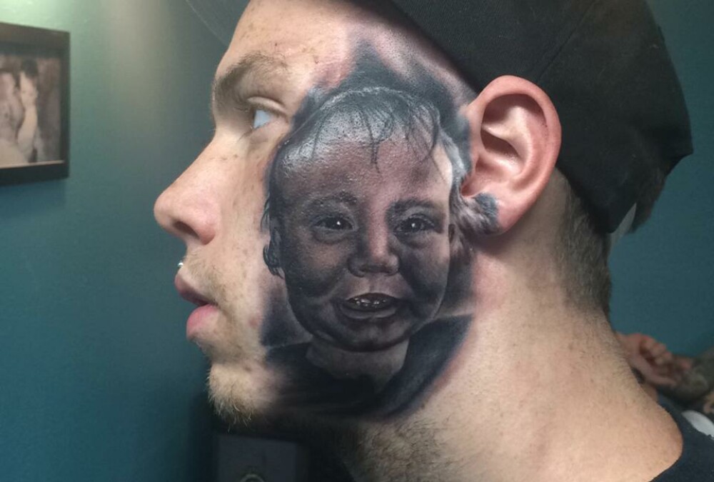 Si-a facut un tatuaj din dragoste pentru fiul sau cu care a uimit toata lumea: 