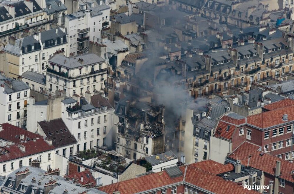 Explozie uriasa in centrul Parisului. Bilantul ranitilor a ajuns la 17, dintre care 11 sunt pompieri. FOTO - Imaginea 2