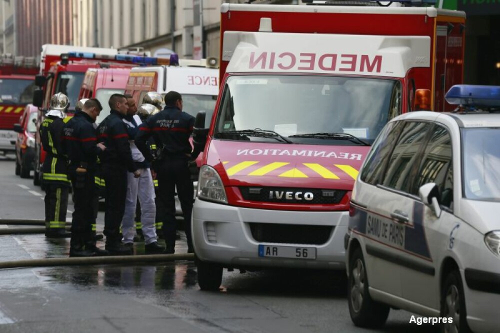 Explozie uriasa in centrul Parisului. Bilantul ranitilor a ajuns la 17, dintre care 11 sunt pompieri. FOTO - Imaginea 4