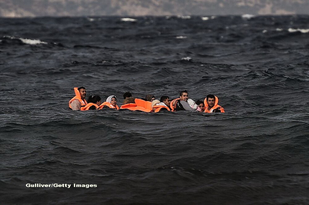 Acuzatii grave. Salvatorii din Marea Mediterana spun ca Europa ca ii lasa pe refugiati sirieni sa se inece - Imaginea 4