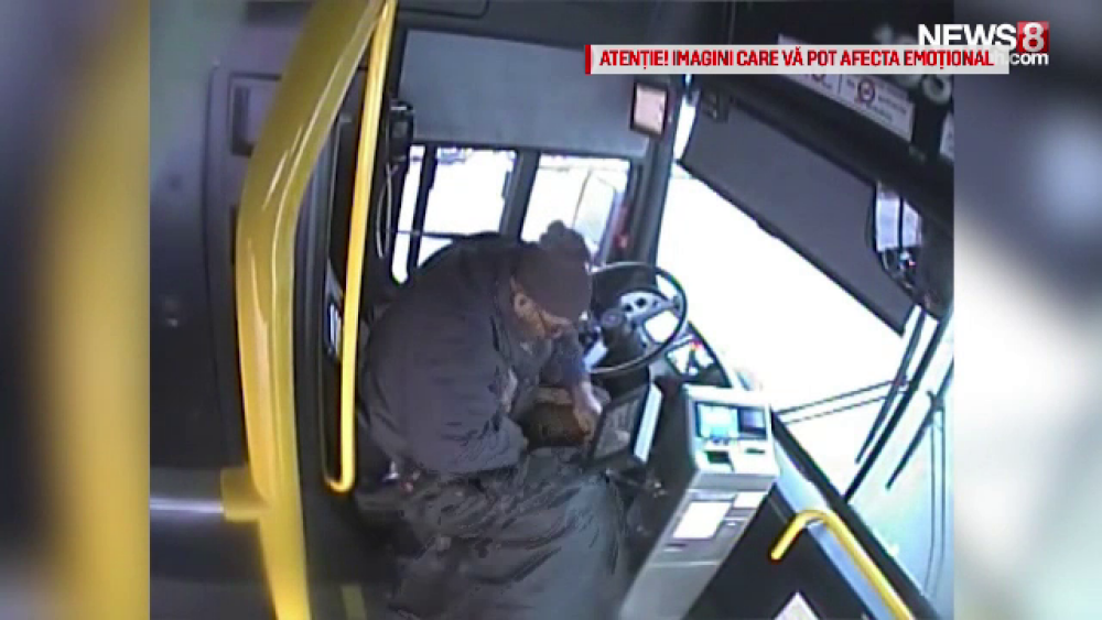 Motivul pentru care un șofer de autobuz atacat de un călător a fost concediat - Imaginea 2