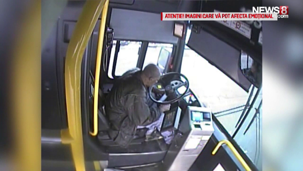 Motivul pentru care un șofer de autobuz atacat de un călător a fost concediat - Imaginea 3