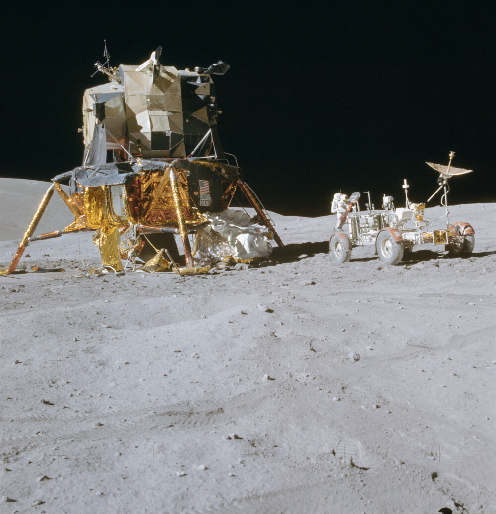 Ce s-a întâmplat cu bucata de rocă de pe Lună primită de Ceauşescu de la americani - Imaginea 8