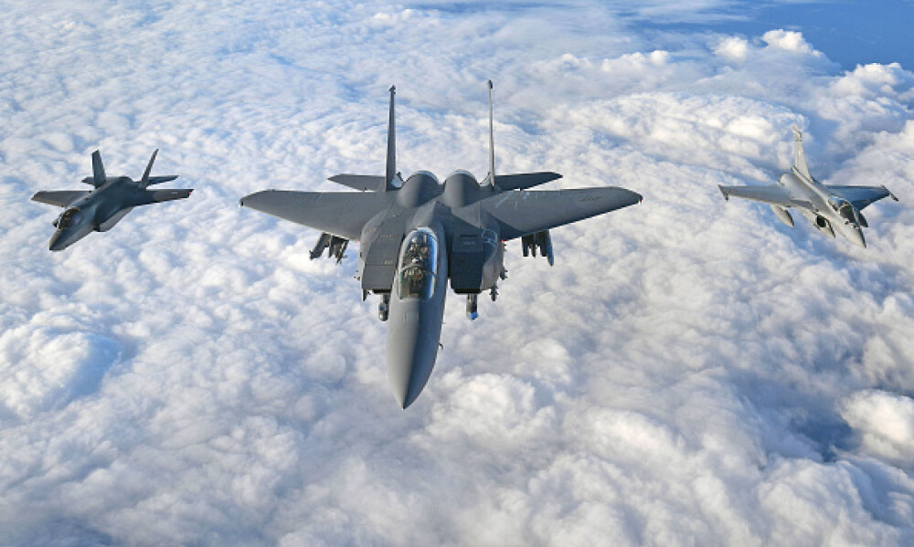 SUA vor să vândă avioane de luptă F-35 României. Cât costă și de ce e controversat - Imaginea 7