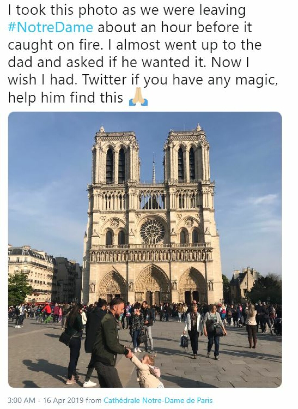 Soarta tatălui pozat jucându-se cu fetița lui chiar înainte de incendiul de la Notre-Dame - Imaginea 2