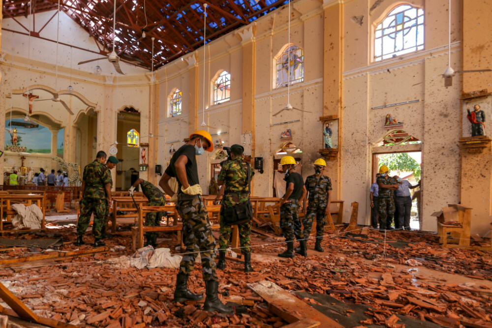 Atacuri în Sri Lanka: bilanţul a crescut la 359 de morţi. O nouă explozie în Colombo - Imaginea 10