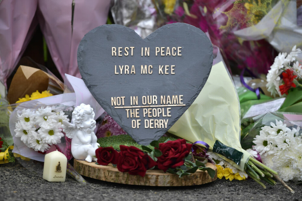 Preot ovaționat la înmormântarea jurnalistei ucise în Irlanda. Mesajul lui - Imaginea 1