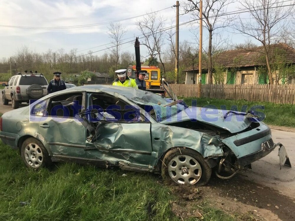 Tragedie de Înviere. Un bărbat și o fată de 16 ani au murit într-un accident, în Botoșani - Imaginea 1