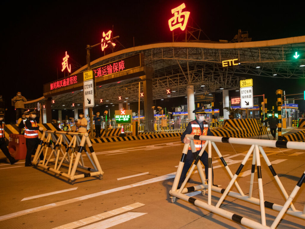 FOTO&VIDEO Primele imagini din Wuhan după ridicarea carantinei - Imaginea 1