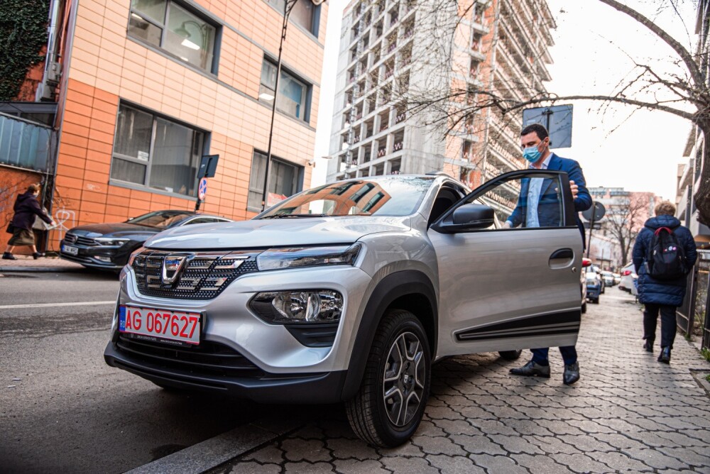 Ministrul Mediului a testat Dacia Spring. Ce a spus despre experiența trăită - Imaginea 1