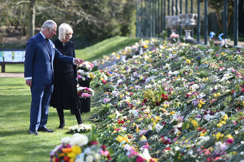 Prinţul Philip al Marii Britanii a fost înmormântat. Regina Elisabeta, în lacrimi la slujbă, unde a stat singură - Imaginea 4