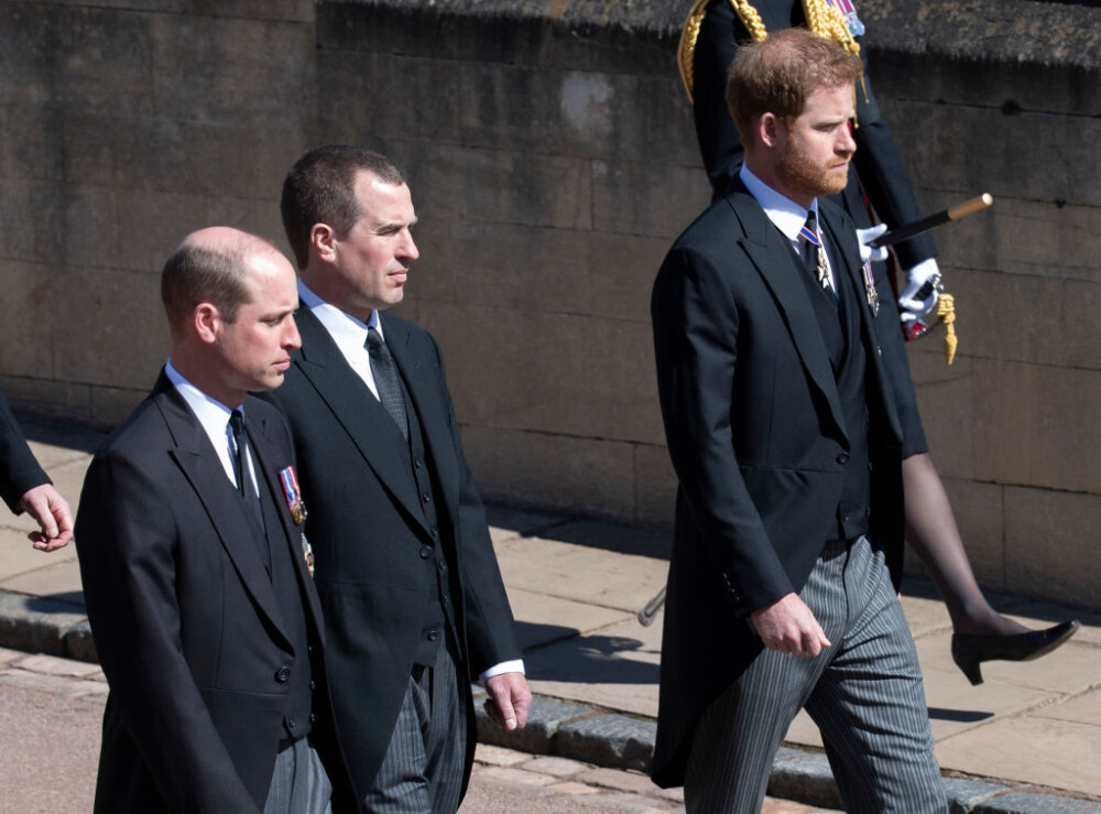 FOTO. Cum a evitat Prințul William să stea lângă fratele său la înmormântarea bunicului lor - Imaginea 4