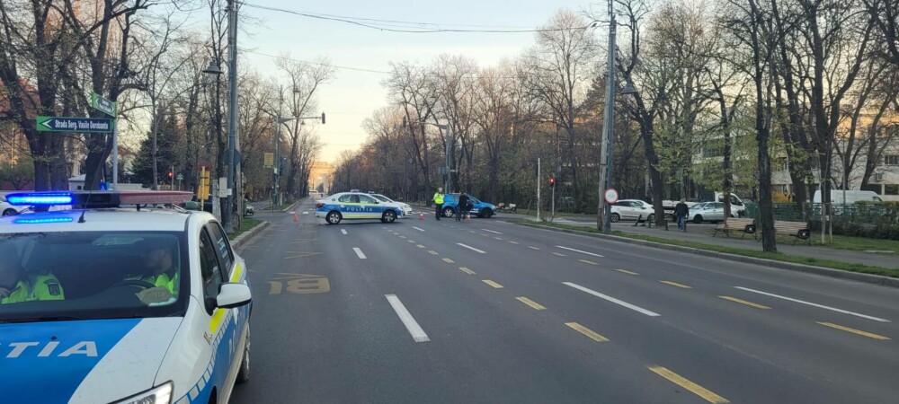 Un bărbat a murit după ce a intrat cu mașina în Ambasada Rusiei și s-a autoincendiat - Imaginea 2