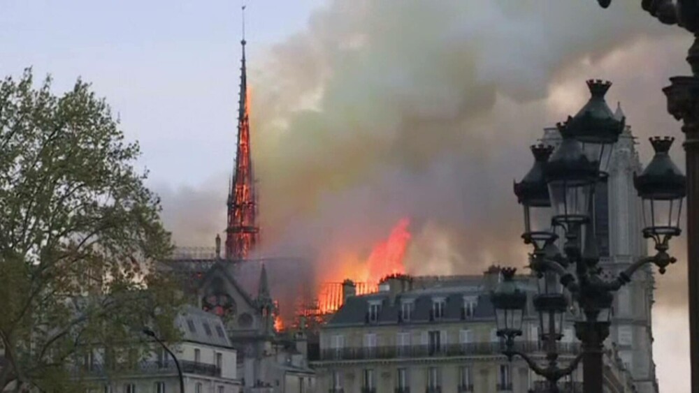 Cum arată acum Catedrala Notre Dame, la cinci ani de la incendiul care a distrus o parte din monumentul istoric. GALERIE FOTO - Imaginea 11