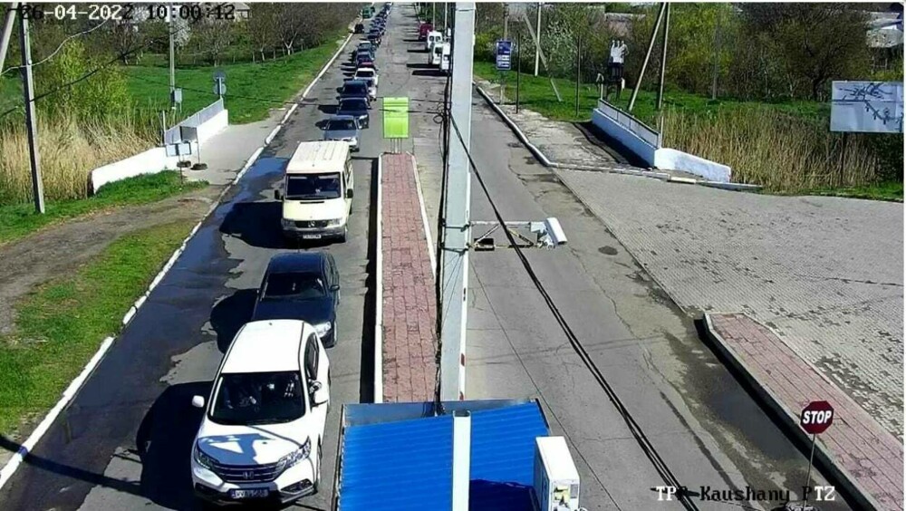 Serviciul Vamal al R. Moldova dezminte faptul că zeci de mașini ar fi încercat să iasă din Transnistria. FOTO - Imaginea 3