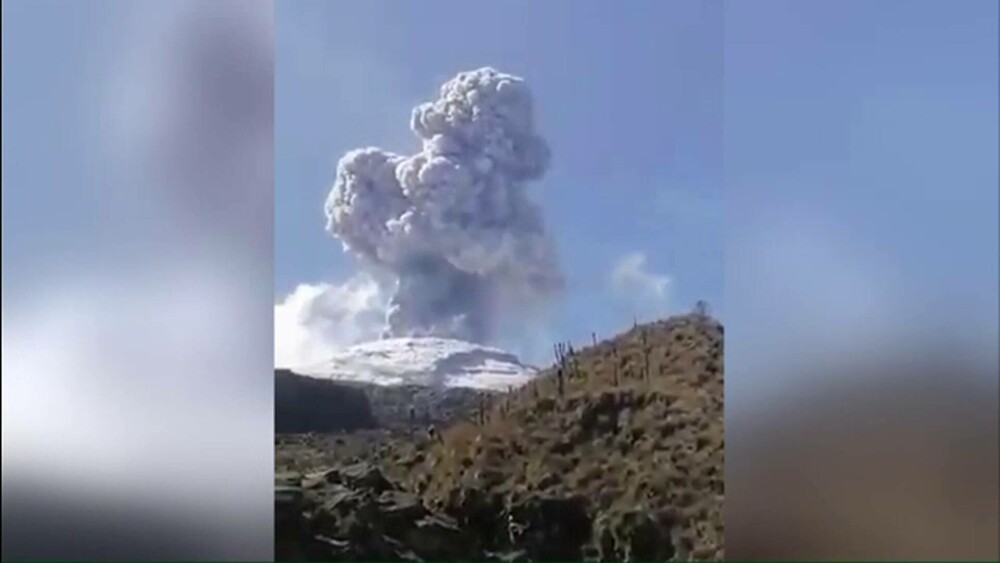 Unul dintre cei mai periculoși vulcani dă semne că va erupe. În 1985 a distrus un oraș și au murit 23.000 de oameni - Imaginea 2