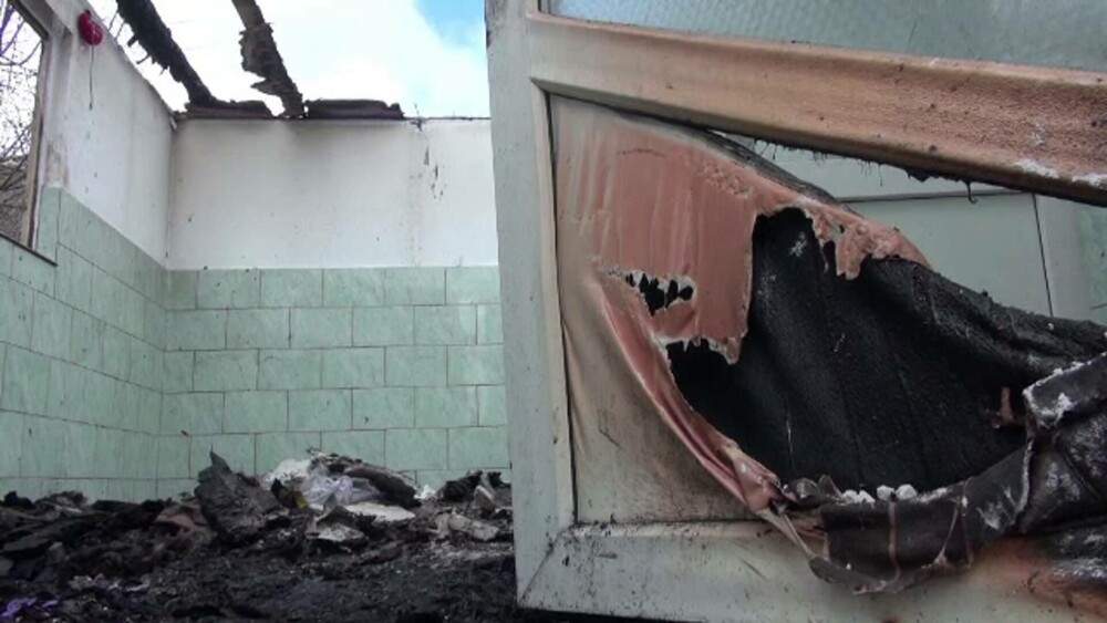 „Nu s-a mai putut face nimic”. În pragul Paștelui, o familie a rămas fără casă după ce a fost distrusă de un incendiu - Imaginea 15