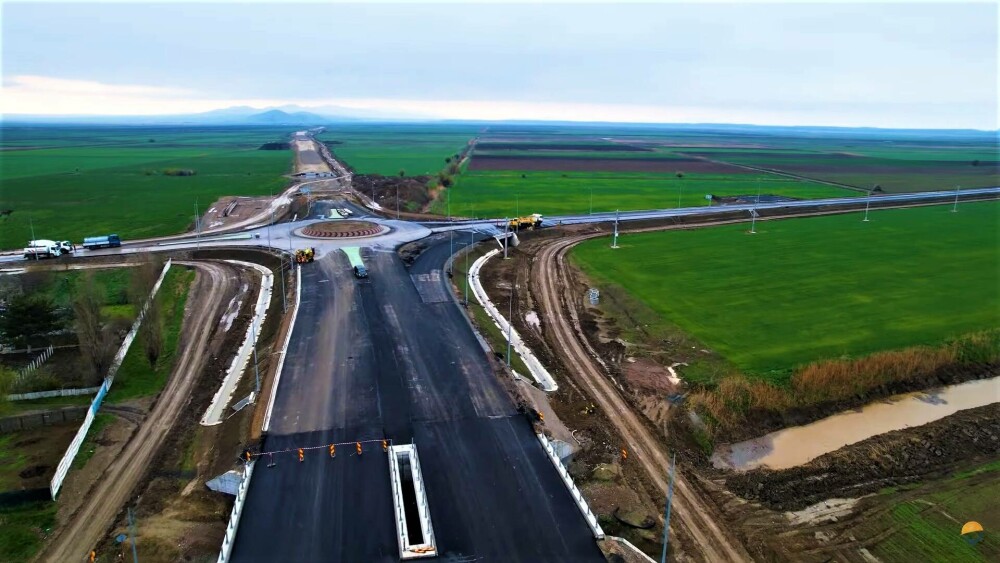 Care este stadiul lucrărilor la podul de peste Dunăre și când ar putea fi deschisă prima bucată de de drum | GALERIE FOTO - Imaginea 14