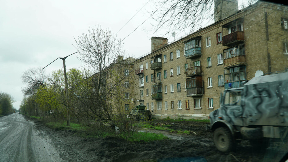 Bahmut, „Iadul pe pământ” sau „orașul în care nu există loc viu”. Mărturii cutremurătoare ale militarilor ucraineni - Imaginea 8